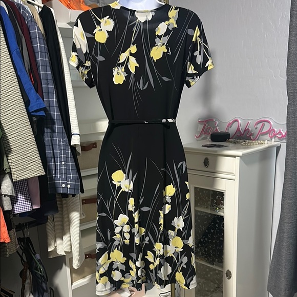 No.060 Apt. 9 Black and Yellow Flutter Sleeve 1/2 Wrap Dress - Picture 5 of 10